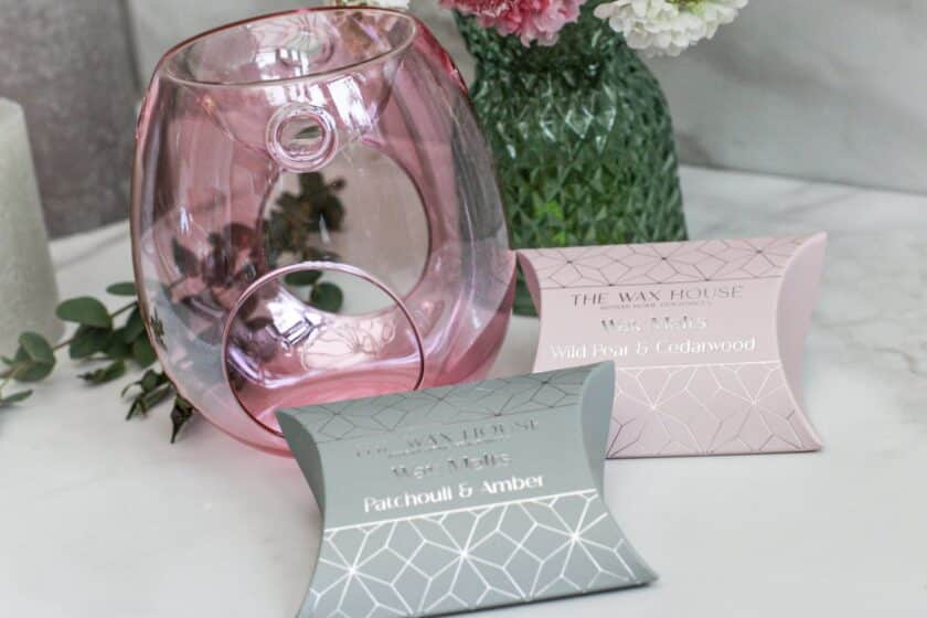 Pink Glass Wax Melt Burner & Wax melts Gift Set